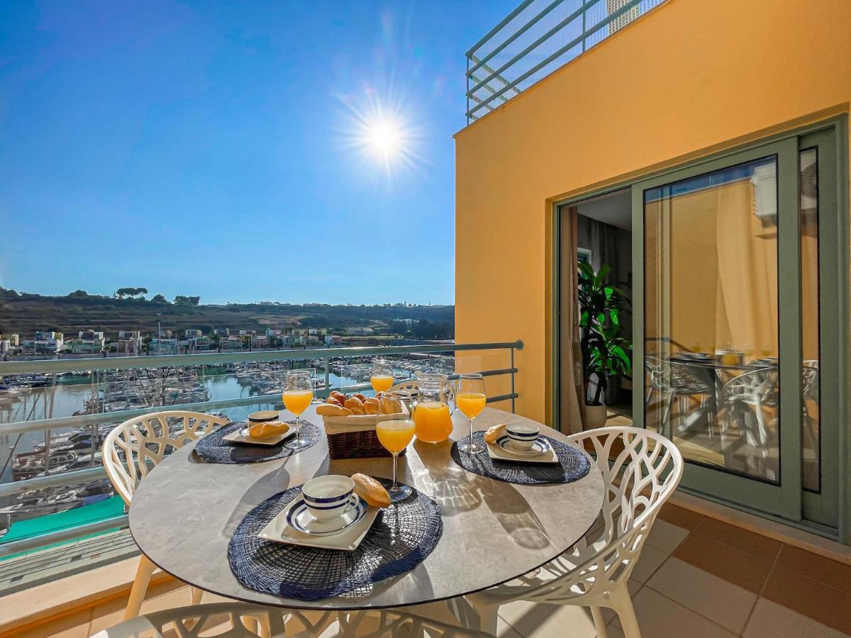 Luxury 1 Bedroom Apartment, Marina De Албуфейра Екстериор снимка
